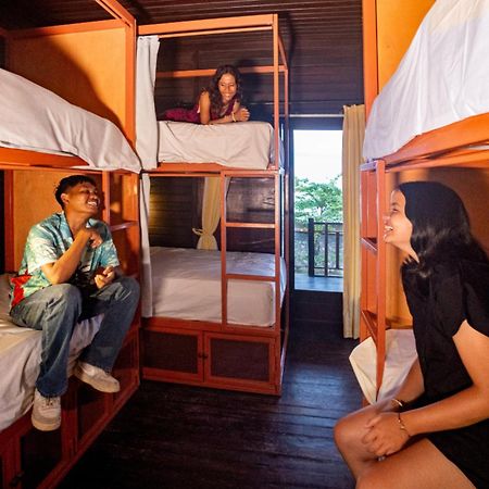 Mad Monkey Nusa Lembongan Εξωτερικό φωτογραφία