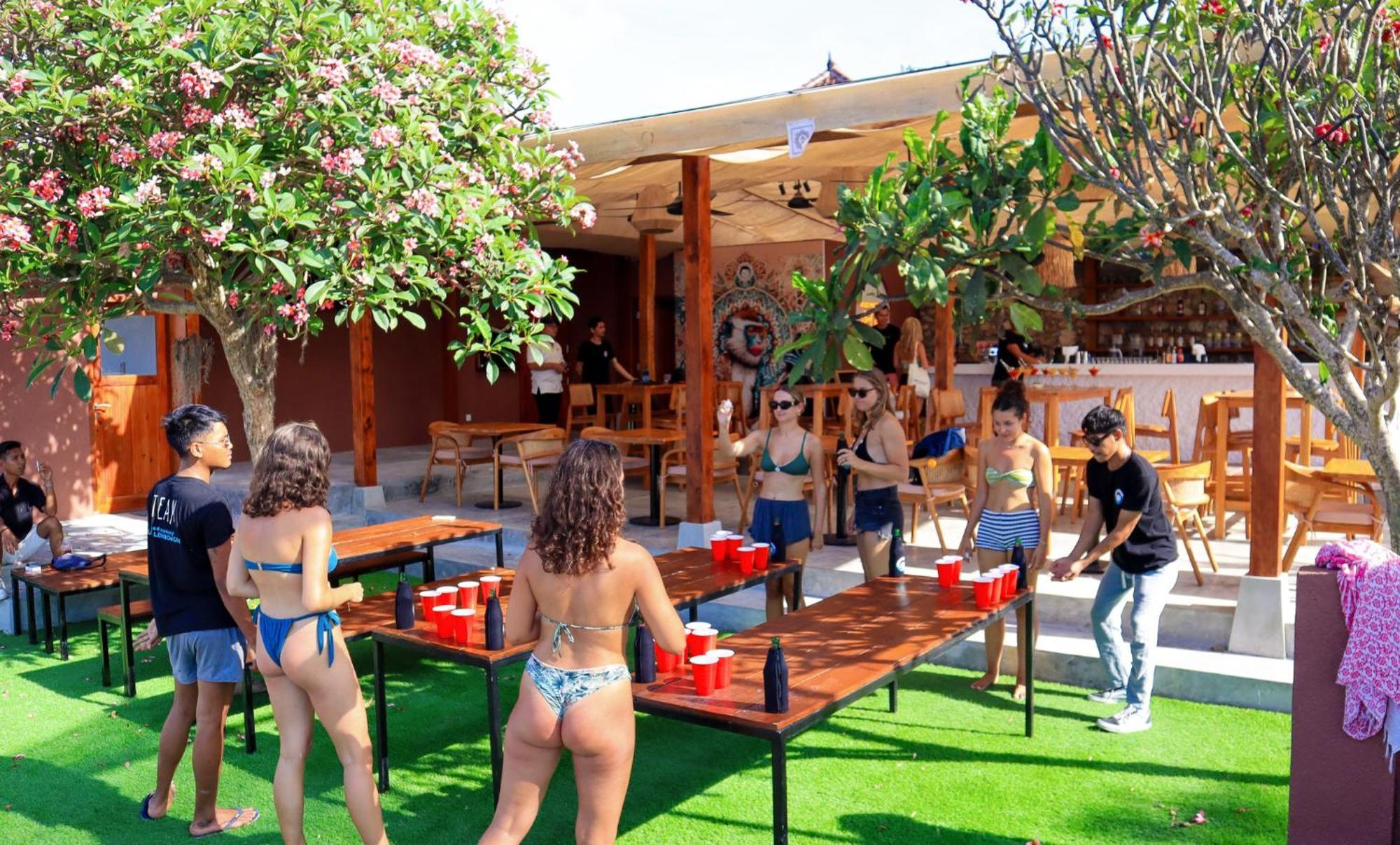 Mad Monkey Nusa Lembongan Εξωτερικό φωτογραφία