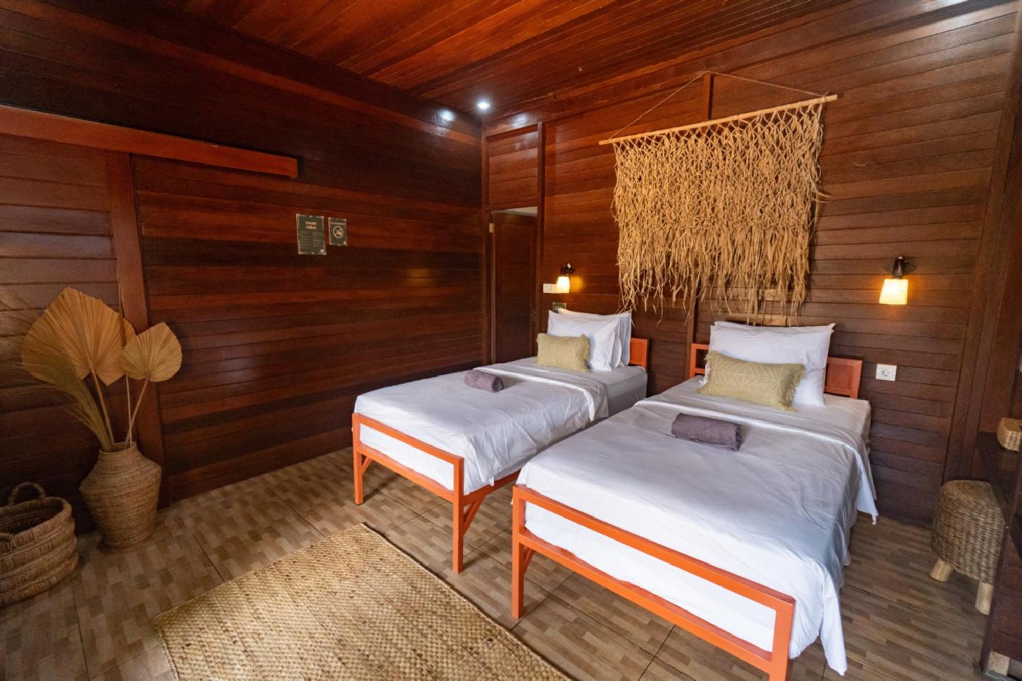 Mad Monkey Nusa Lembongan Εξωτερικό φωτογραφία